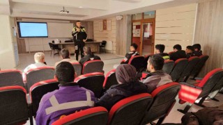Nazillide motosiklet kullanıcılarına güvenli sürüş ve kask eğitimi veriliyor