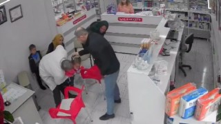 Nefes borusuna şeker kaçan çocuk heimlich manevrasıyla kurtarıldı