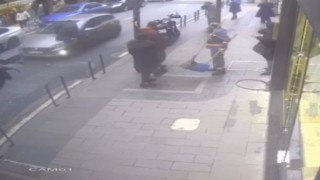 Nişantaşında dehşet anları: Borçlusunun kaputunda 30 metre gitti