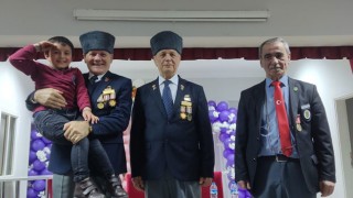 Öğrenciler, Gazilerle Bir Araya Gelecek