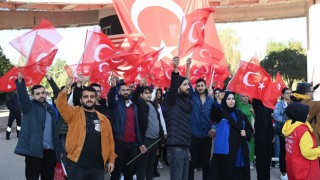 OKÜ Öğrencileri Şehitler İçin Yürüdü