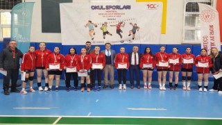 Okul sporları hentbolda yarı finalistler belli oldu