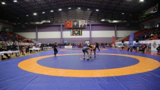 Orduda güreş grup müsabakaları başladı