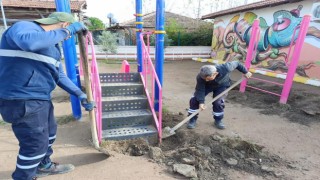 Ortacada yol ve parkların bakım onarım çalışmaları devam ediyor