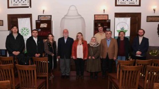 Osmangazide Ahmet Haşimin hayatı ve şiirleri konuşuldu