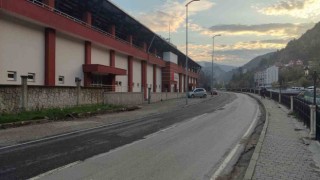 Otomobilin çarptığı çocuk yaralandı