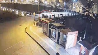Otomobilin köprüden Yeşilırmak Nehrine uçtuğu anlar kamerada