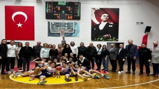 Özel Başak Koleji Anadolu Lisesi, basketbolda şampiyon oldu