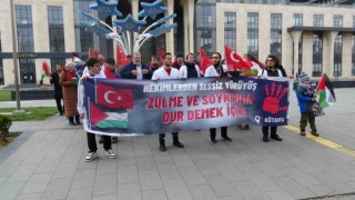 Sağlık çalışanlarından Filistin için sessiz yürüyüş