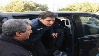 Saldırıya uğrayan hakem Halil Umut Meler, ailesine kavuştu