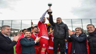 Şampiyon MSKÜ, Süper Lig Play-offta