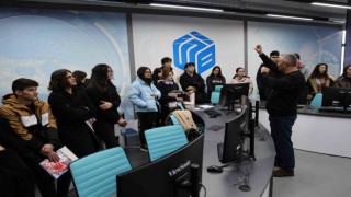 Seçkin üniversite kapılarını lise öğrencilerine açtı