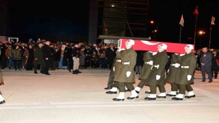 Şehit Piyade Sözleşmeli Er Çağatay Erenoğlunun cenazesi memleketi Sinopta