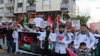 Siirtte doktorlardan Filistin için sessiz yürüyüş