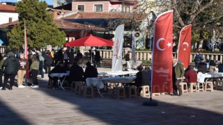 Sındırgıda şehitler için lokma hayrı düzenlendi