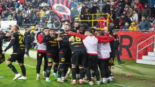 Stoilov yönetimindeki Göztepe kaybetmiyor