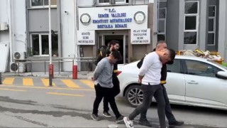 Suçlular kaçtı, Yunuslar kovaladı: 12 kişi yakalandı