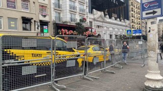 Taksimde yılbaşı hazırlıkları