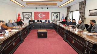 Talasta merkez muhtarlarla 5 yılın değerlendirmesi