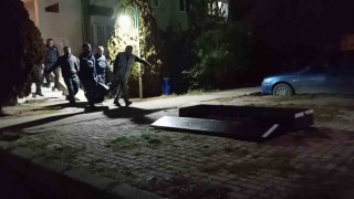 Tartıştığı arkadaşını bıçaklayarak öldürdü
