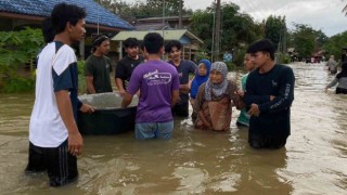 Taylandın güneyinde sel felaketi: 20 bin ev selden etkilendi