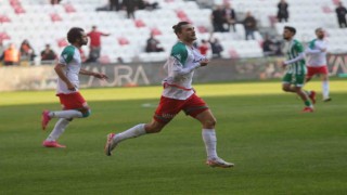 TFF 3. Lig: Karşıyaka: 3 - Sapanca Gençlik: 2