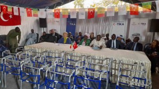 TİKAdan Senegaldeki yaşlı ve engellilere yürüteç desteği