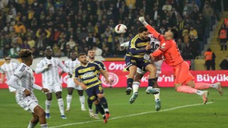Trendyol Süper Lig: MKE Ankaragücü: 1 - Beşiktaş: 0 (Maç devam ediyor)