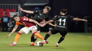Trendyol Süper Lig: Pendikspor: 0 - Galatasaray: 0 (Maç devam ediyor)