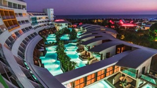 Turizm sektörü 2024 yılında turist sayısında rekor bekliyor