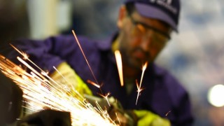 Türkiyede sanayi üretimi yıllık yüzde 1,1 arttı