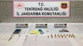 Üç ilçede uyuşturucu ele geçirildi: 3 gözaltı