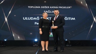 UEDAŞ, Pembe Lambalar projesiyle Toplumsal Fayda Ödülünün sahibi oldu