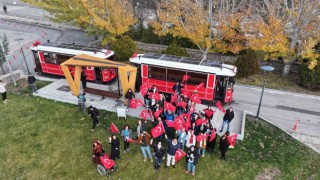 Üniversite öğrencileri nostaljik tramvay ile Gölbaşı turu yaptı