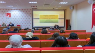 Üniversitede ‘Bilimsel Araştırma Süreçleri ve Araştırma Etiği paneli düzenlendi