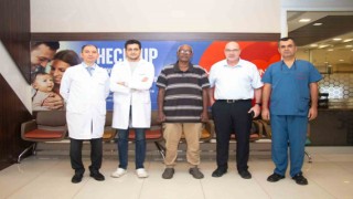 Ünlü Sudanlı Ressam, Medical Pointte sağlığına kavuştu