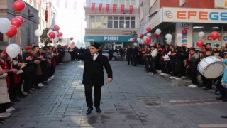 Vali Çiçek: “Kayserimiz her zaman olduğu gibi önemini koruyacak, bayrağının, devletinin, milletinin yanında olacaktır”