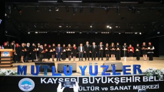 Vali Çiçek Ve Başkan Büyükkılıç, özel çocuklarla kucaklaştı