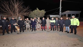 Vali Varol nöbette olan ekiplerin yeni yılını kutladı