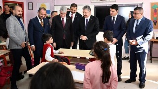 Vali Yılmaz ve Milletvekili Gülsoy, Öğrencilerle Buluştu