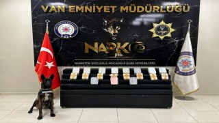 Vanda 16 kilo 500 gram metamfetamin ele geçirildi