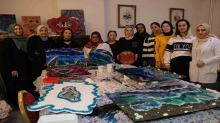 Vanlı kadınlar epoksi sanatı ile aile bütçelerine katkıda bulunacak