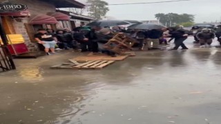 Yeniden Refah Partili Karagözden İzmirin altyapı sorunu tepkisi