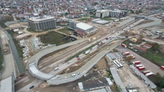 Yeşilova Solaklar Kavşağında 5 köprüden 4ü tamam
