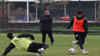 Yılmaz Vural yönetimindeki Menemen FKdan 3 maçlık galibiyet serisi