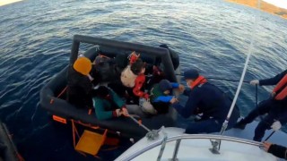 Yunan unsurları çocuklarında aralarında bulunduğu kaçak göçmenleri ölüme terk etti