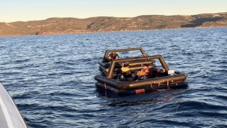 Yunan unsurlarınca ölüme terk edilen 23 kaçak göçmen kurtarıldı