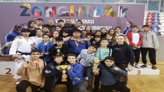 Yunusemreli judocular Zonguldakta şampiyon oldu