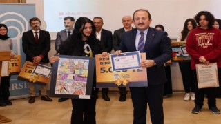 Yüreğimdesin Filistin yarışmasında dereceye girenlere ödülleri verildi