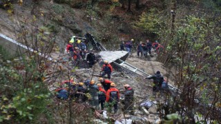 Zonguldak'ta göçük altındaki 2 kişiden birinin cenazesine ulaşıldı